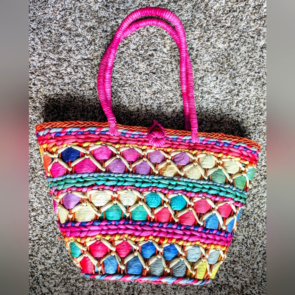 Like New! Vintage Colorful Woven Cornhusk Tote Bag